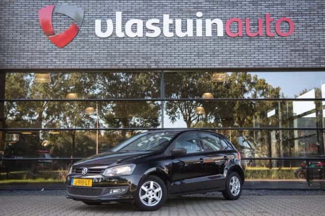 Volkswagen Polo (2011) thumbnail 1