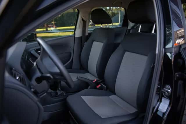 Volkswagen Polo (2011) thumbnail 3