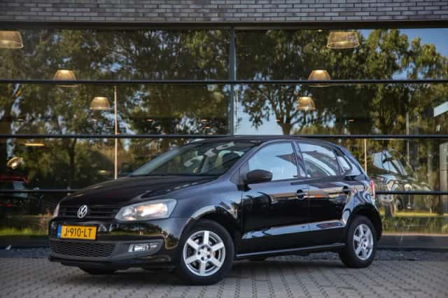 Volkswagen Polo (2011) thumbnail 5