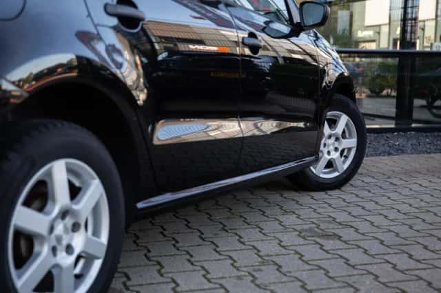 Volkswagen Polo (2011) thumbnail 6