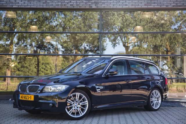 BMW 3-Serie (2011) thumbnail 3