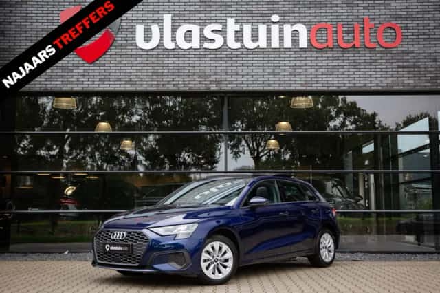 Audi A3 (2024) thumbnail 1