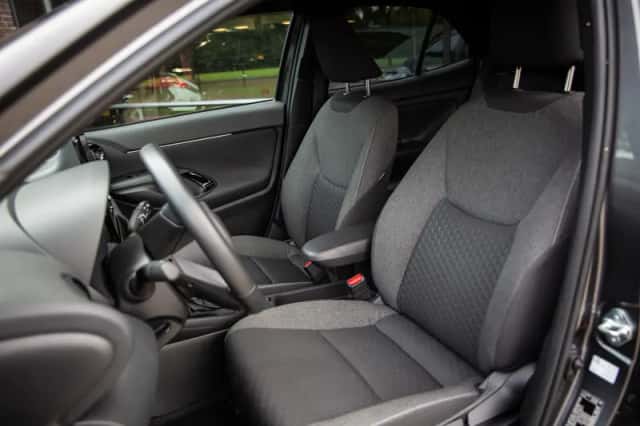 Toyota Yaris Cross (2025) thumbnail 3