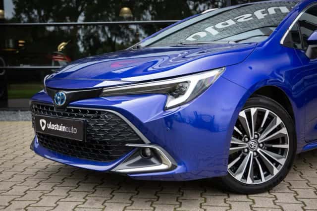 Toyota Corolla (2024) thumbnail 6