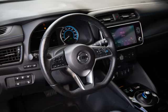 Nissan Leaf (2020) thumbnail 4