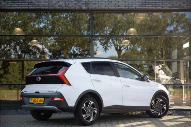 Hyundai Bayon (2021) thumbnail 2