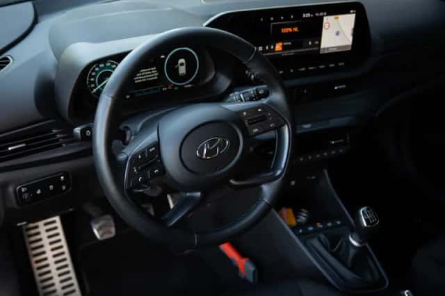 Hyundai Bayon (2021) thumbnail 4