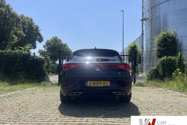 SEAT Leon (2020) thumbnail 4