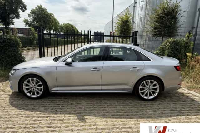 Audi A4 (2018) thumbnail 2