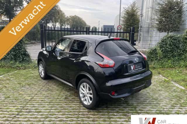 Nissan Juke (2017) thumbnail 3