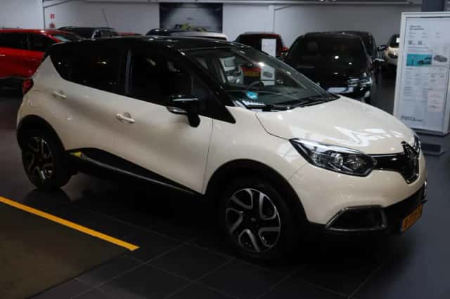 Renault Captur (2014) thumbnail 2