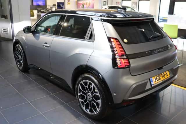 Renault 5 (2025) thumbnail 4