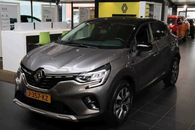 Renault Captur (2020) thumbnail 2