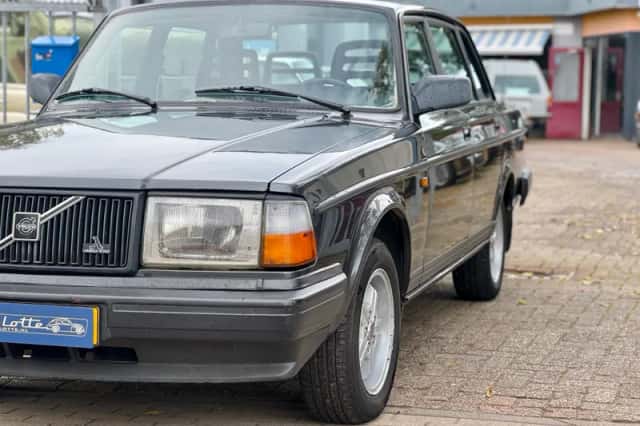 Volvo 244 (1991) thumbnail 3