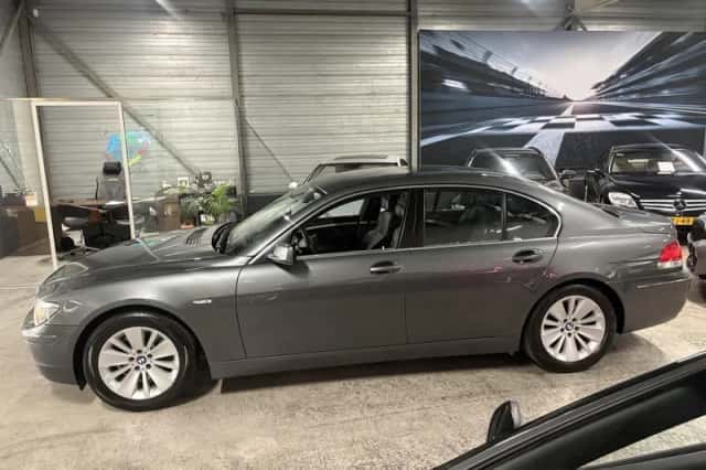 BMW 7-Serie (2005) thumbnail 5