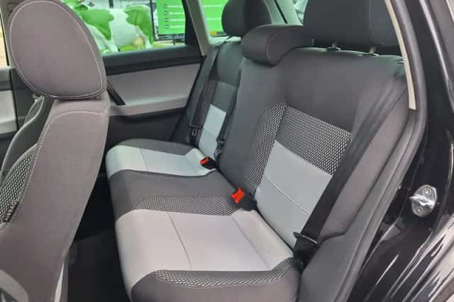 Volkswagen Polo (2008) thumbnail 6