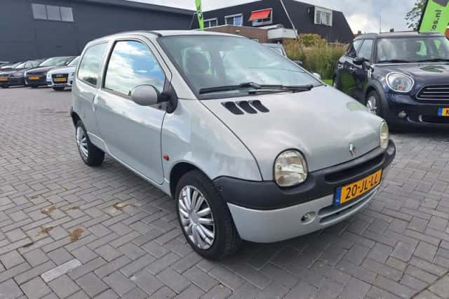 Renault Twingo (2002) thumbnail 2