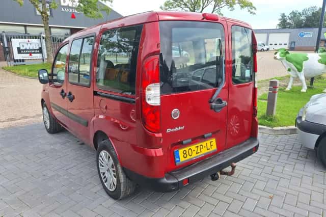 Fiat Doblò (2008) thumbnail 4