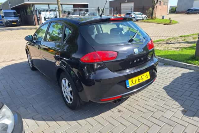 SEAT Leon (2010) thumbnail 4