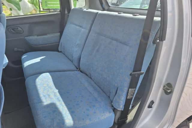 Suzuki Wagon R+ (2002) thumbnail 6