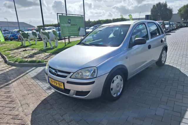 Opel Corsa (2004) thumbnail 1