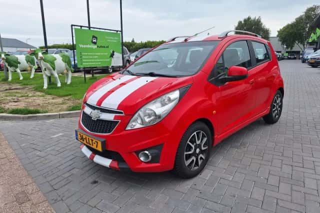 Chevrolet Spark (2010) thumbnail 1