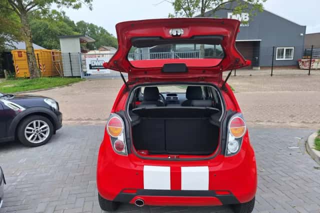 Chevrolet Spark (2010) thumbnail 5