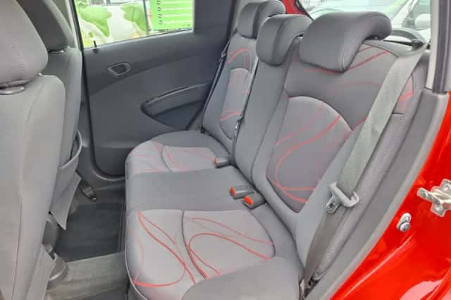 Chevrolet Spark (2010) thumbnail 6