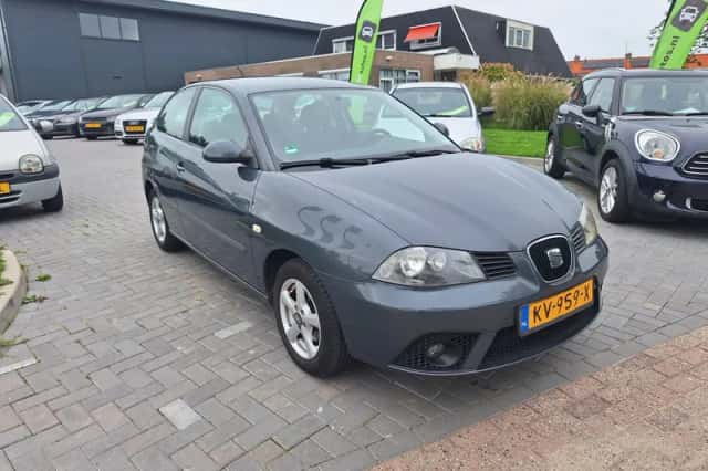 SEAT Ibiza (2006) thumbnail 2