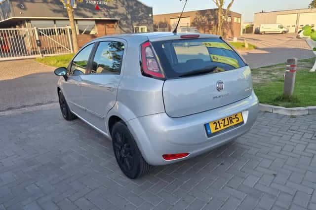 Fiat Punto Evo (2012) thumbnail 4