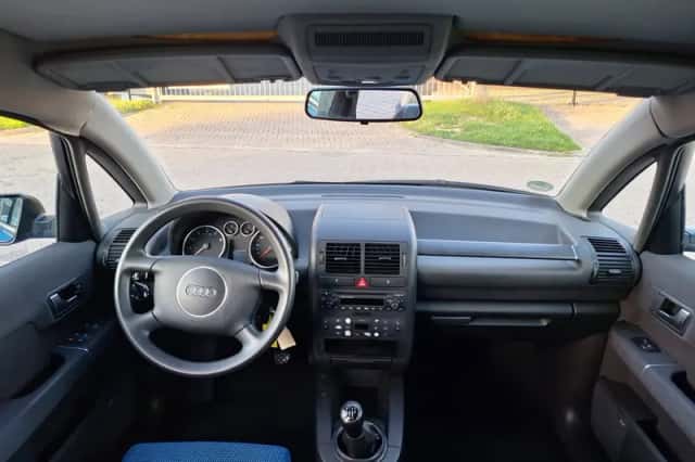 Audi A2 (2003) thumbnail 6