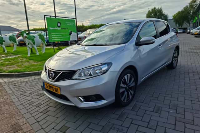 Nissan Pulsar (2015) thumbnail 1