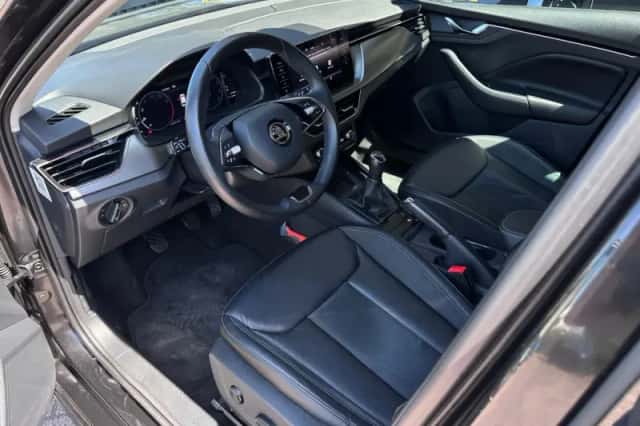 Škoda Kamiq (2022) thumbnail 3