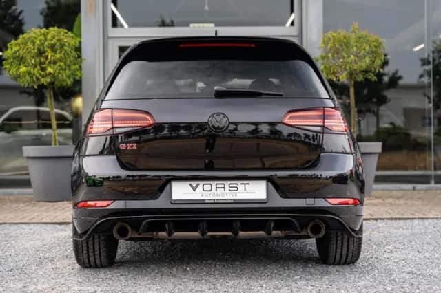 Volkswagen Golf (2020) thumbnail 5