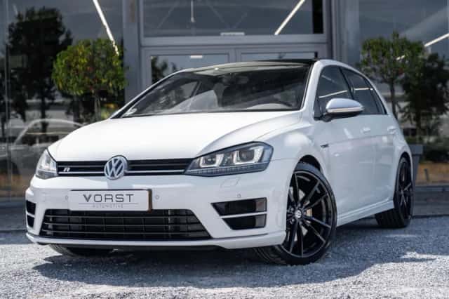 Volkswagen Golf (2016) thumbnail 1