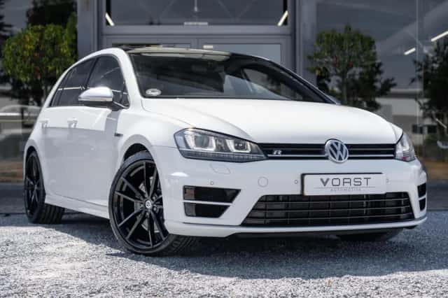 Volkswagen Golf (2016) thumbnail 3