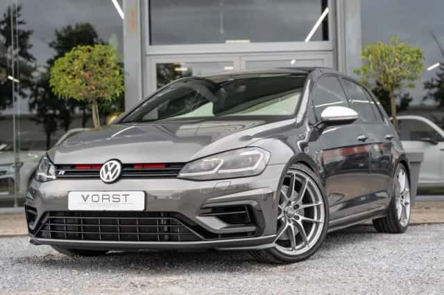 Volkswagen Golf (2017) thumbnail 1