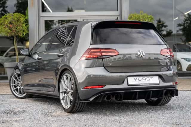 Volkswagen Golf (2017) thumbnail 4