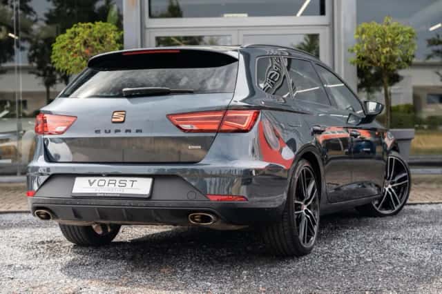 SEAT Leon (2019) thumbnail 6