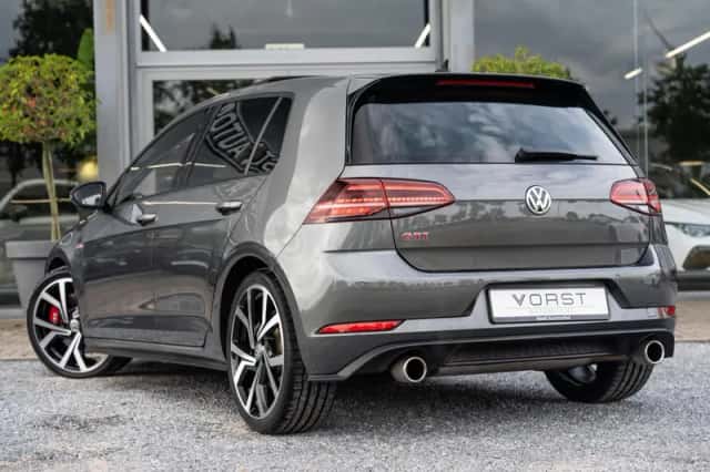 Volkswagen Golf (2019) thumbnail 4