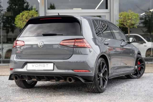 Volkswagen Golf (2019) thumbnail 6