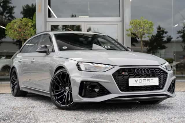 Audi RS 4 (2022) thumbnail 3