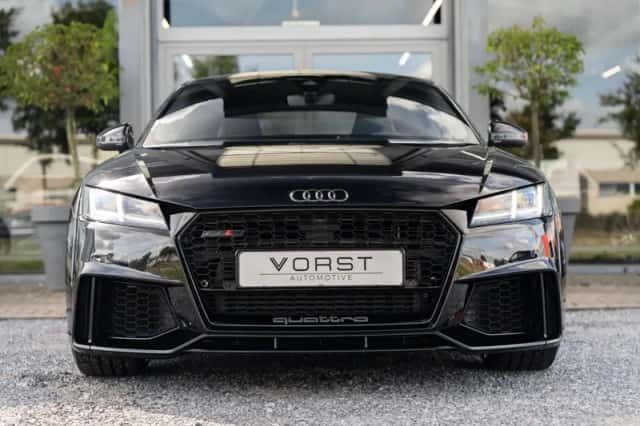Audi TT RS (2016) thumbnail 2