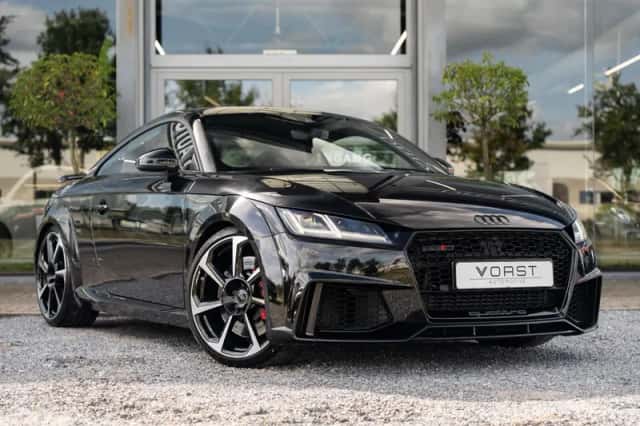 Audi TT RS (2016) thumbnail 3