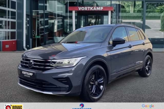 Volkswagen Tiguan (2022) thumbnail 1