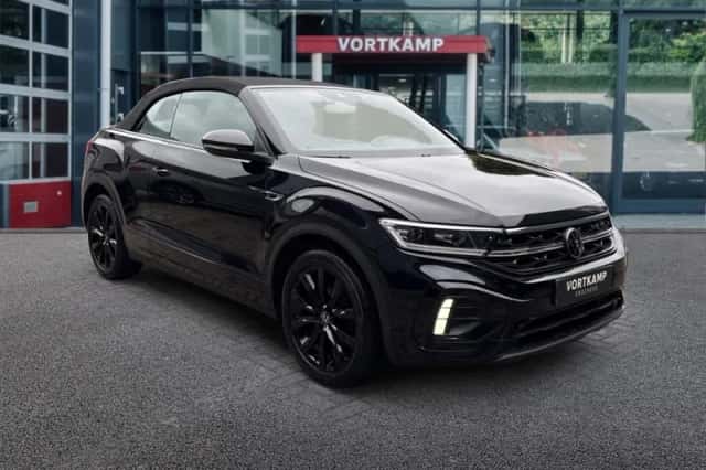 Volkswagen T-Roc (2022) thumbnail 3