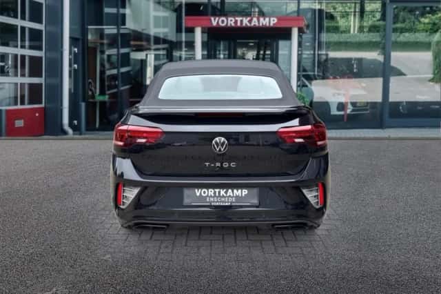 Volkswagen T-Roc (2022) thumbnail 6