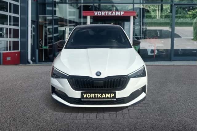 Škoda Scala (2022) thumbnail 2