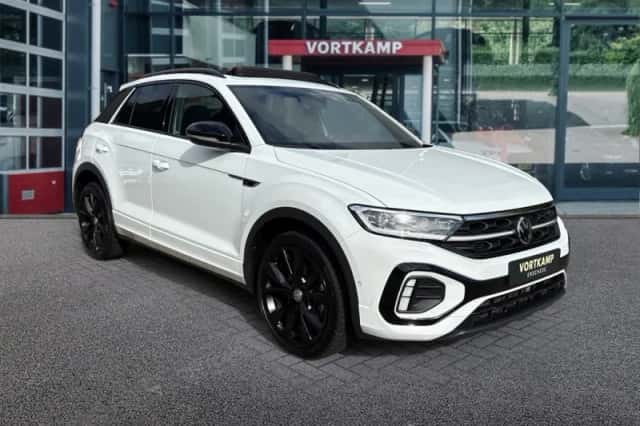 Volkswagen T-Roc (2024) thumbnail 3