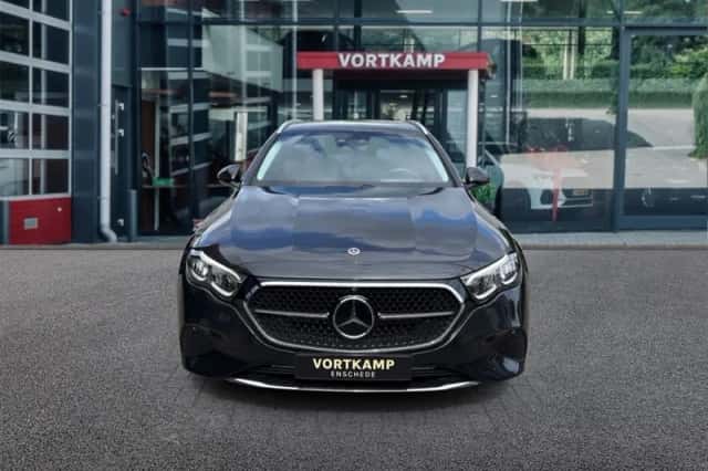 Mercedes-Benz E-Klasse (2024) thumbnail 2